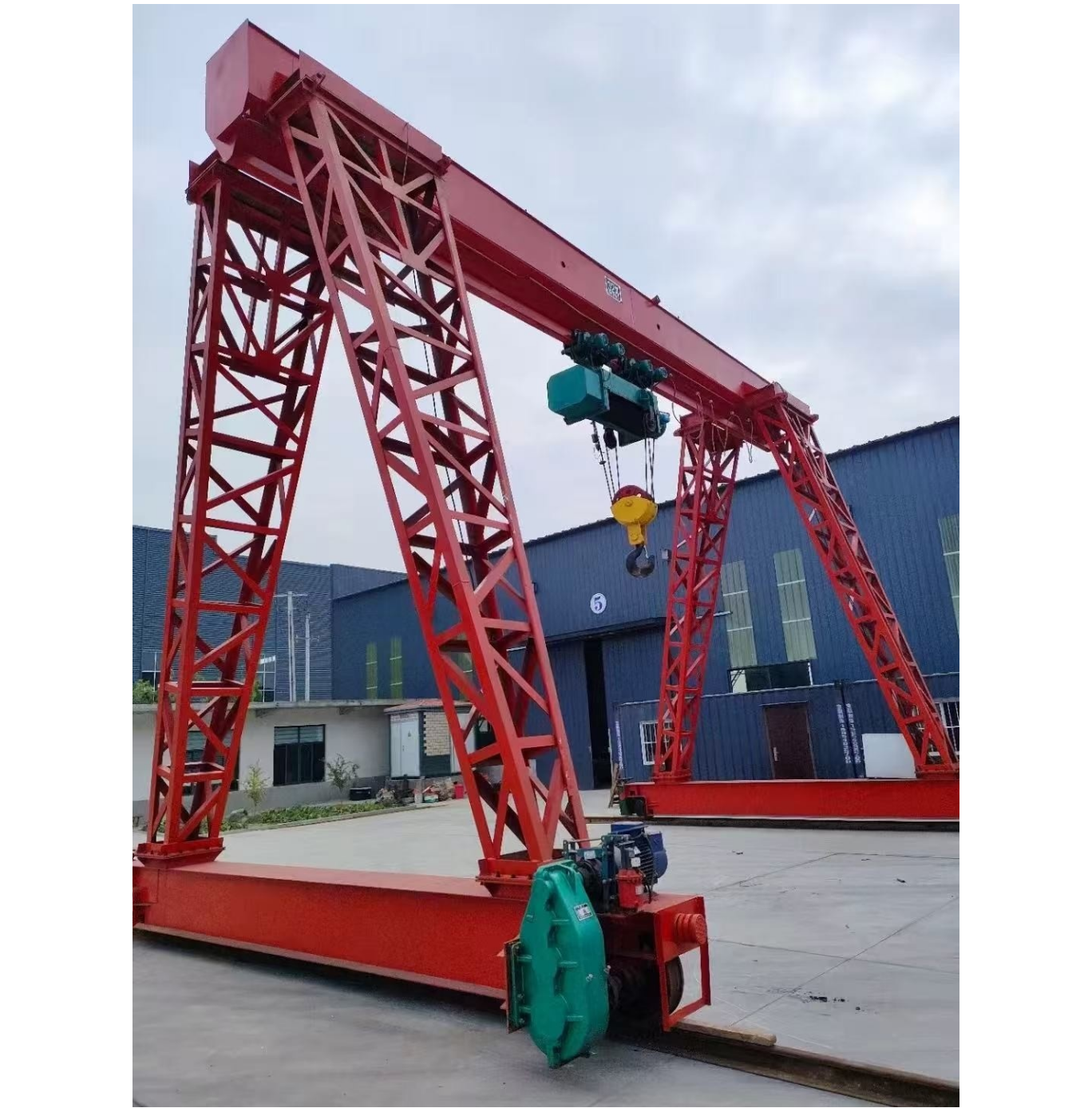 Rail-Mounted Gantry Crane 2